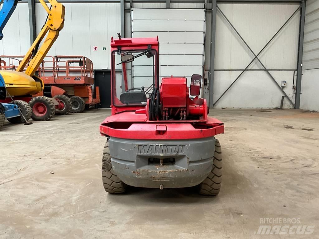 Manitou BT 420 伸缩臂叉装车|叉装车