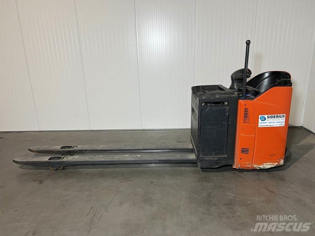 Linde T20SP-02 手动码垛机
