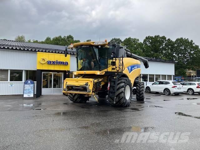 New Holland CX 8080 联合收割机