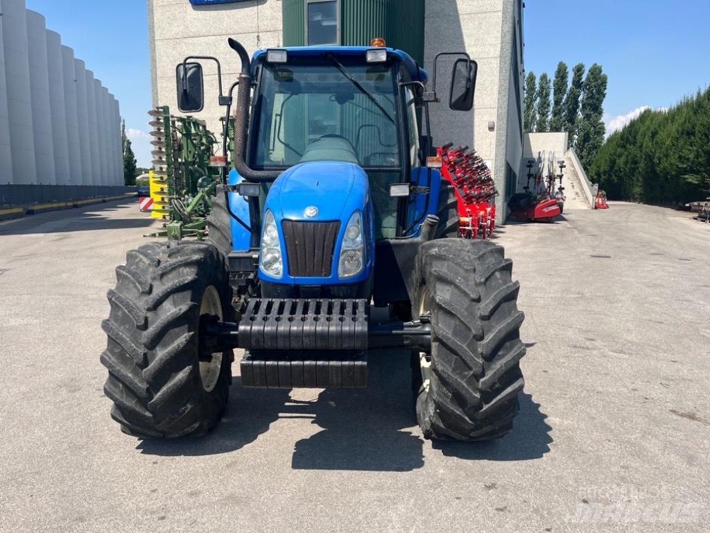 New Holland TL 100 A 拖拉机/农用车