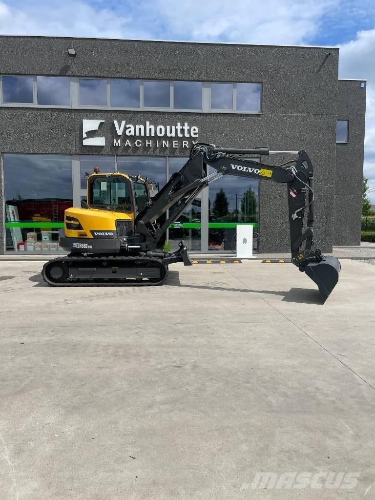 Volvo ECR 88 D 小型挖掘机
