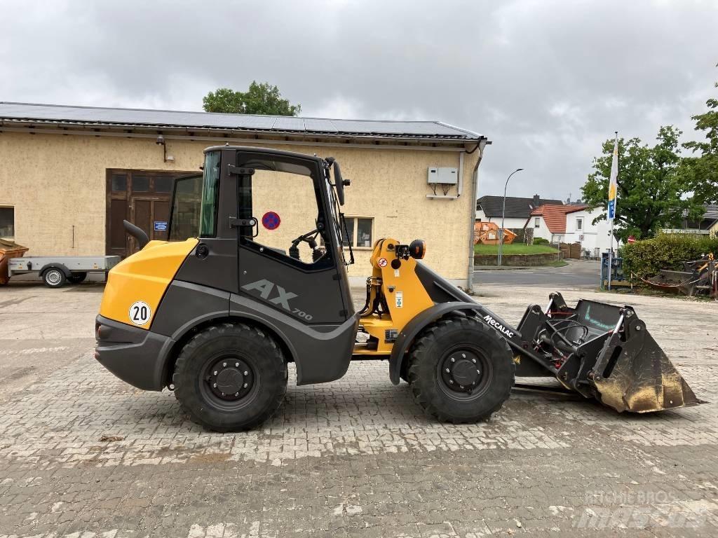 Mecalac AX 700 轮式装载机