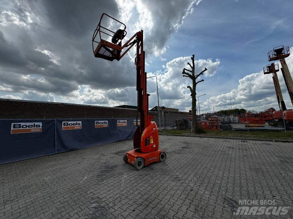 JLG Toucan 10E 客货电梯