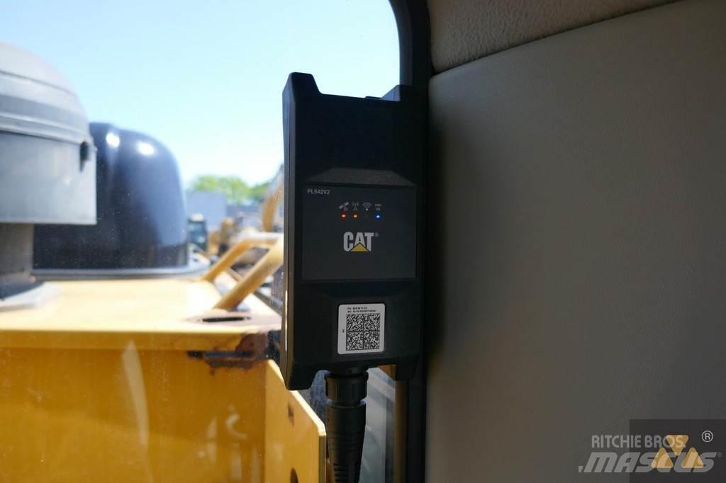 CAT 336FL 履带挖掘机