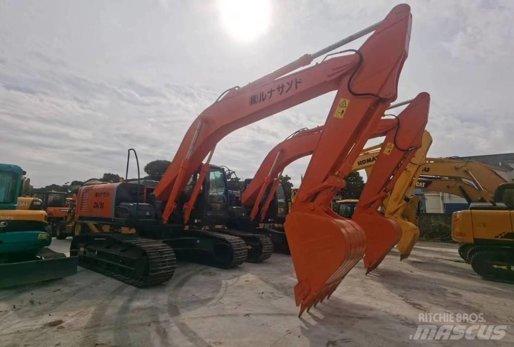 Hitachi ZX 240 履带挖掘机