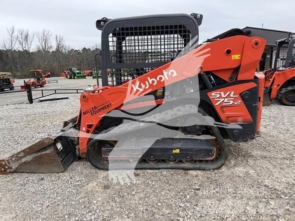 Kubota SVL75-2 滑移装载机