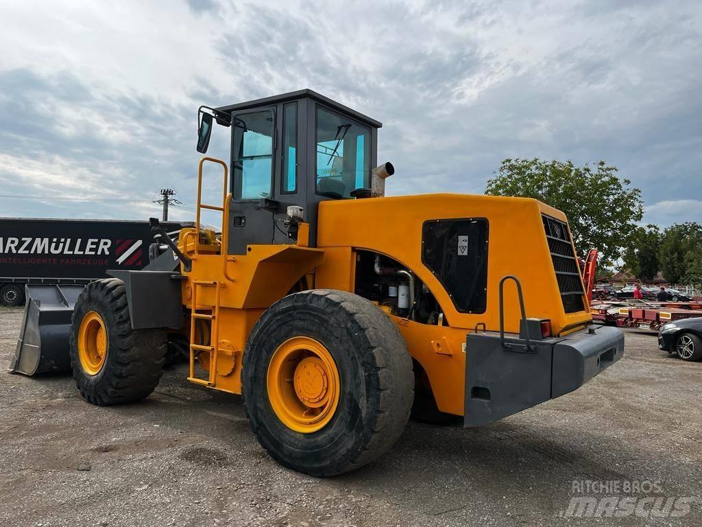 XCMG ZL50G 轮式装载机