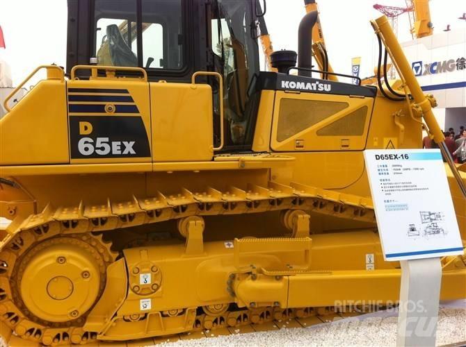 Komatsu d65ex-16 履带式推土机