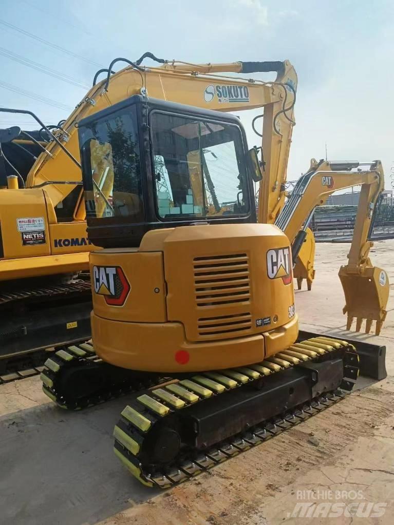 CAT 303.5E 小型挖掘机