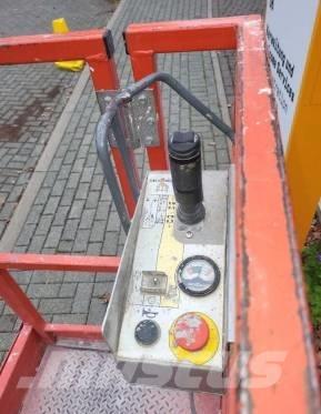 SkyJack SJ 12 剪叉式升降机