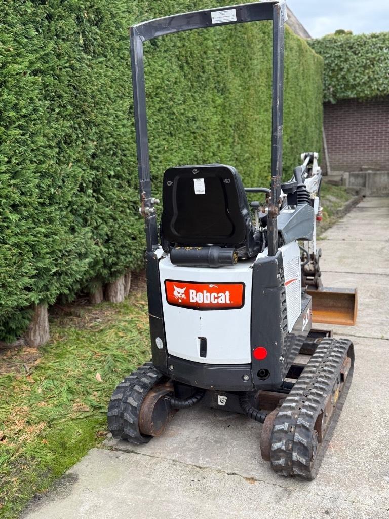 Bobcat E 10z 小型挖掘机
