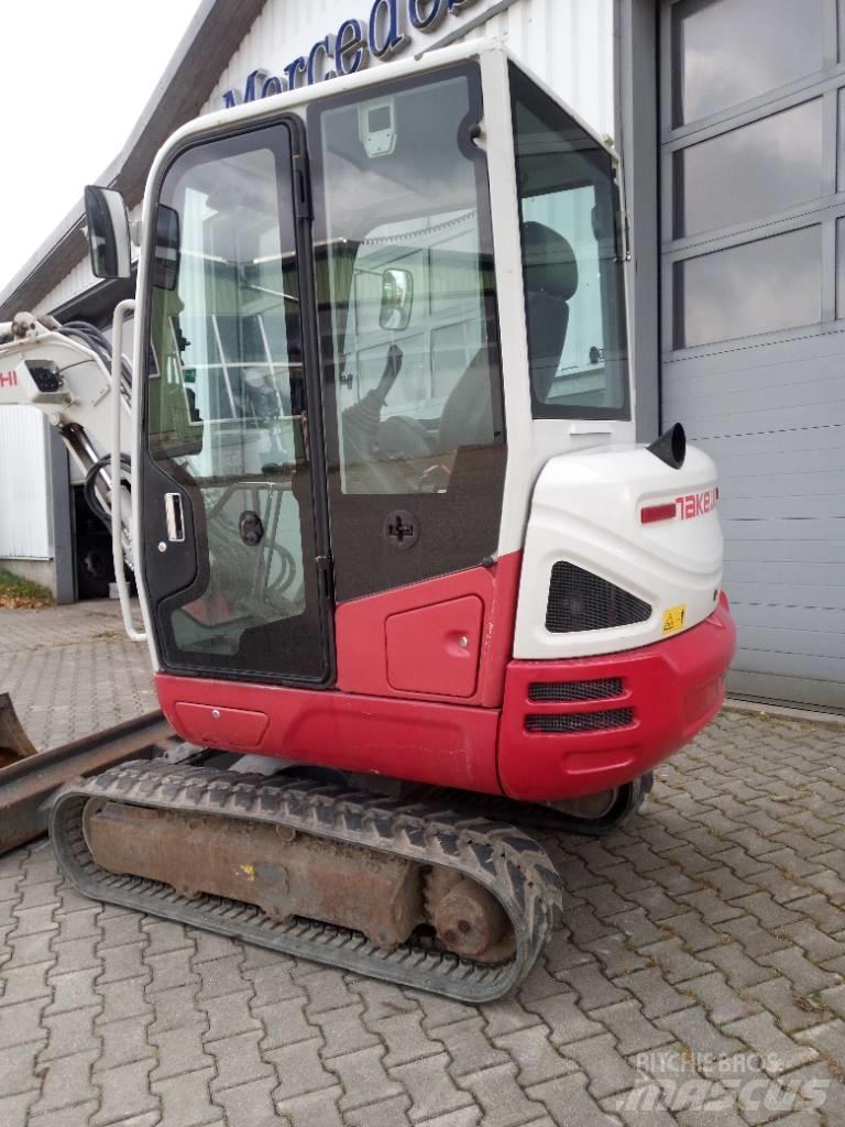Takeuchi TB 230 小型挖掘机