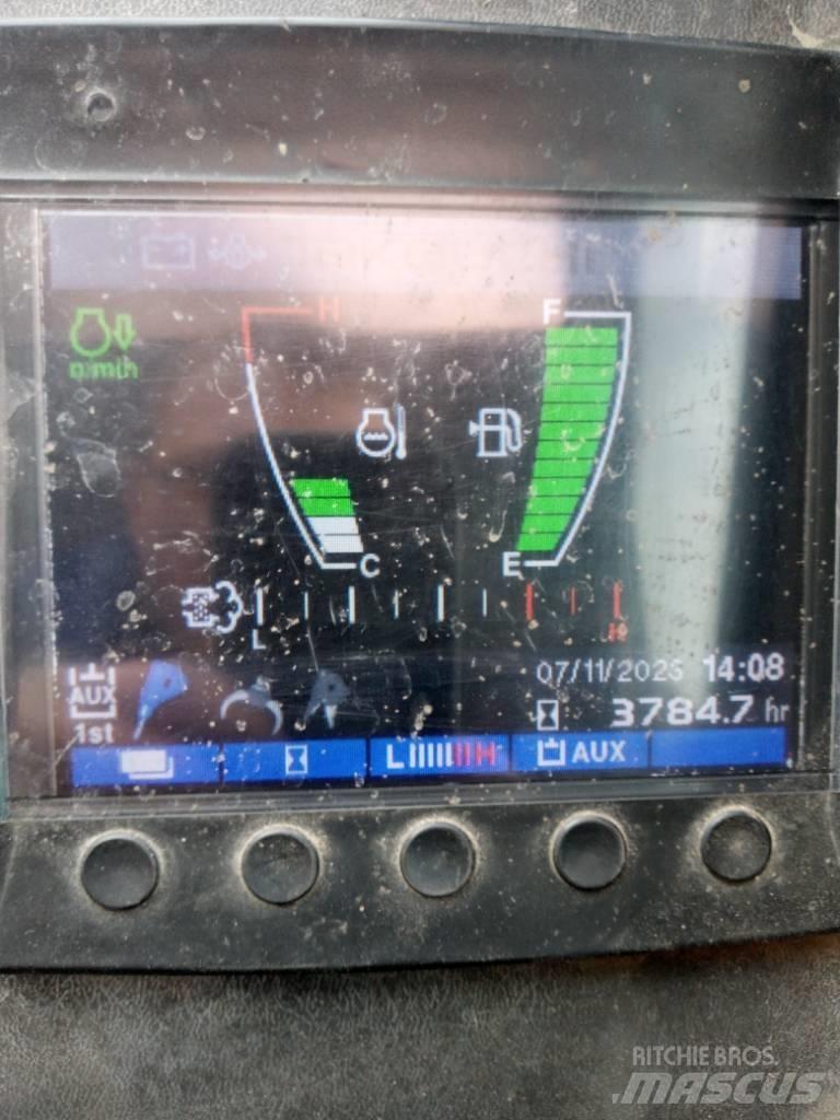 Takeuchi TB 230 小型挖掘机