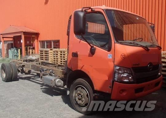 Hino 195 平板车