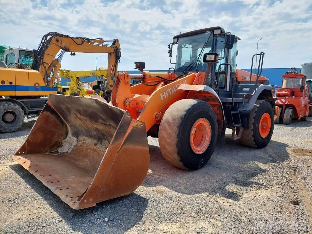 Hitachi ZW250 轮式装载机