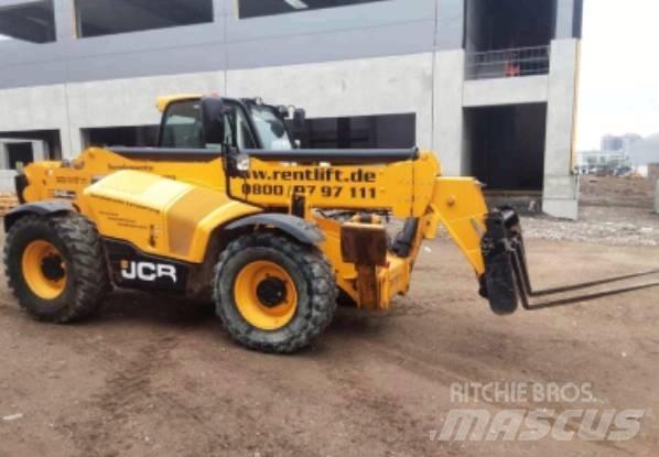 JCB 540-140 伸缩臂叉装车|叉装车