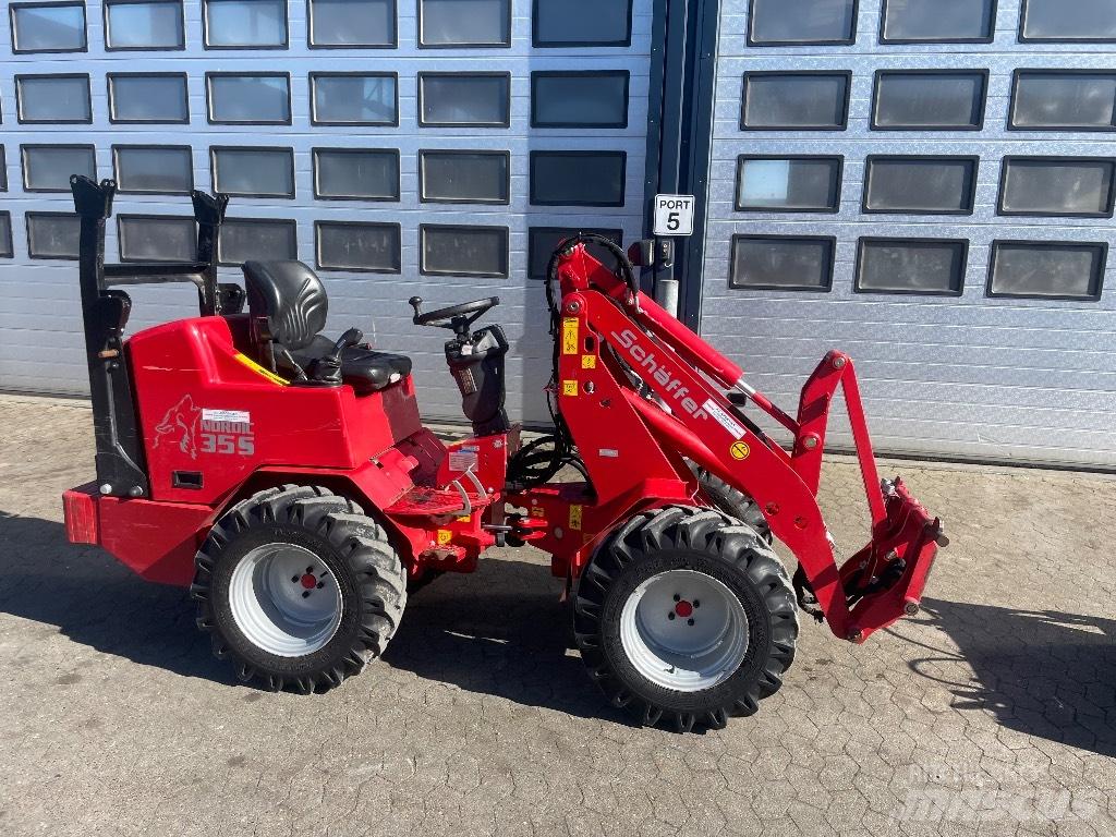 Schäffer Nordic 35 S 小型装载机