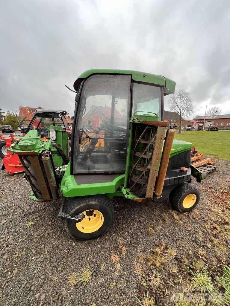 John Deere 1905 球道割草机