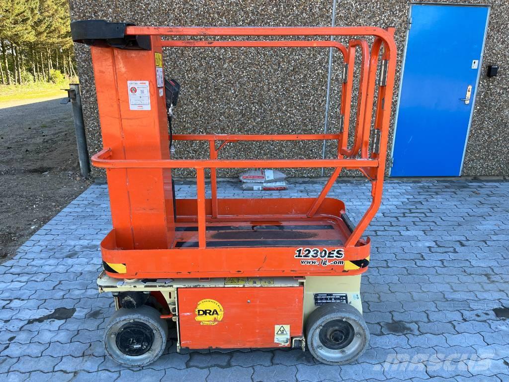 JLG 1230 ES 客货电梯