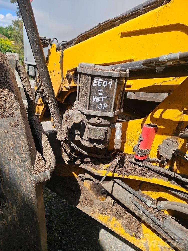 JCB TM 320 S 电动叉车