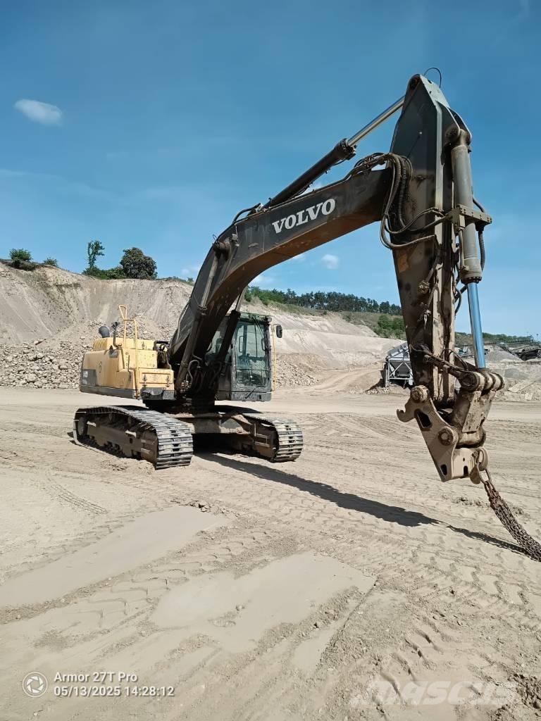 Volvo EC 300 D N L 履带挖掘机