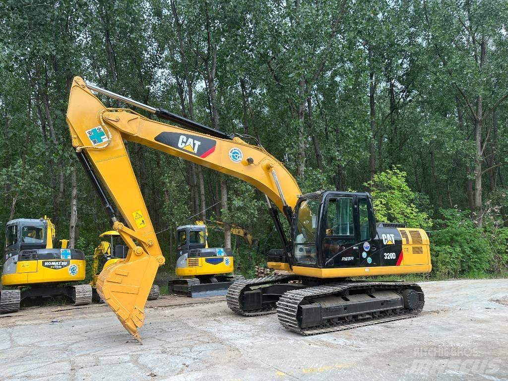 CAT 320D 履带挖掘机