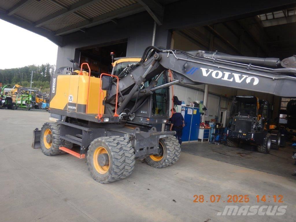 Volvo EWR 150 E 轮式挖掘机