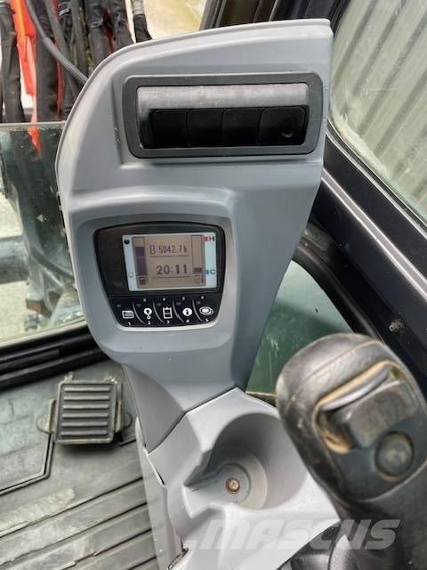 Kubota U 55 小型挖掘机