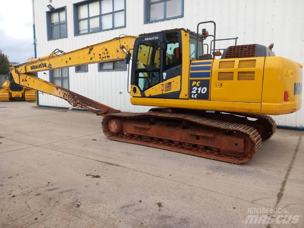 Komatsu PC210LC-10 履带挖掘机