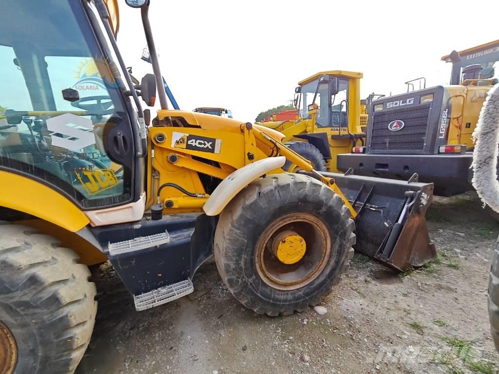 JCB 4CX 反铲装载机