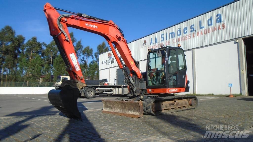 Kubota KX 080-4 中型挖掘机