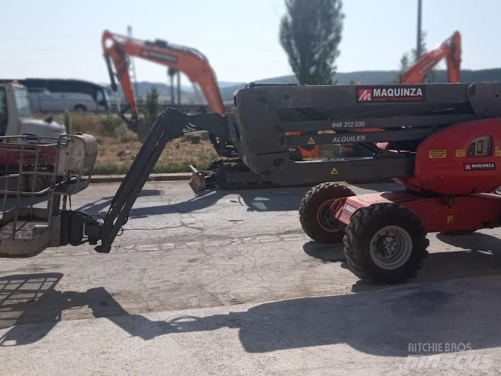 Manitou 160 ATJ 曲臂高空工作平台