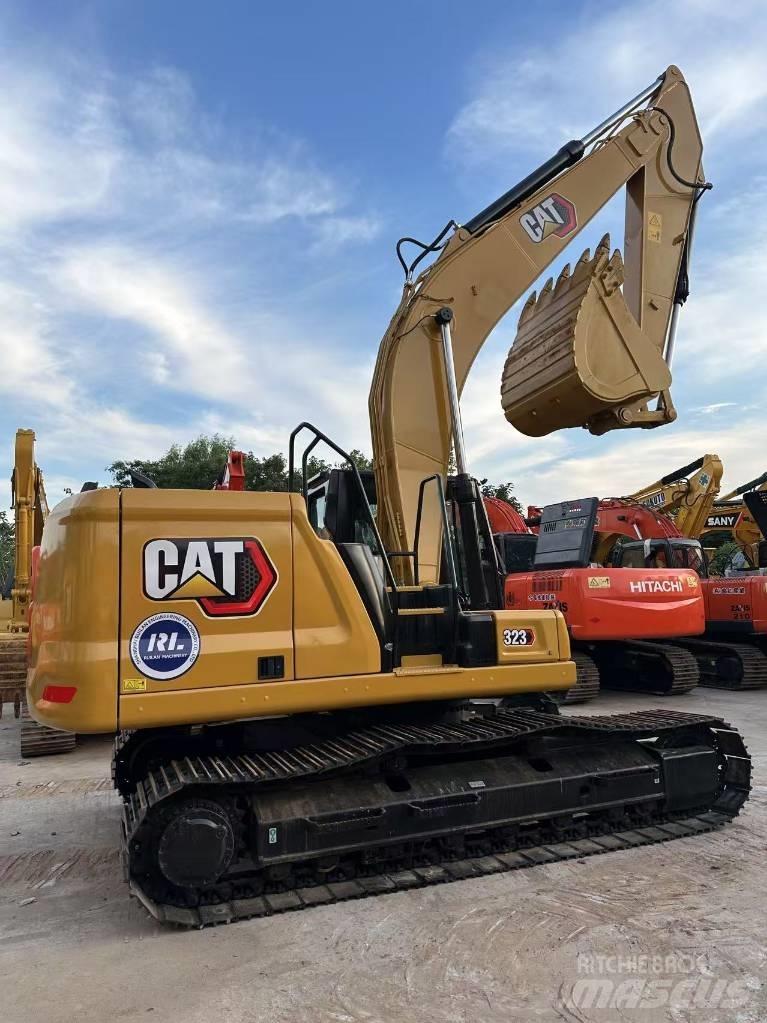 CAT 323 gc 履带挖掘机
