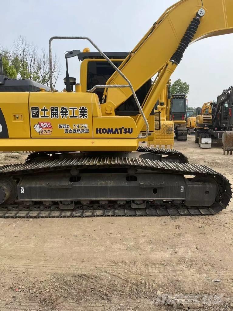 Komatsu pc200-8 履带挖掘机