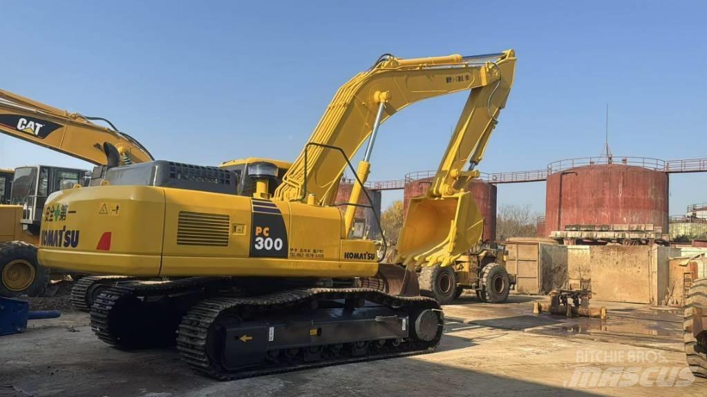 Komatsu PC 300 履带挖掘机