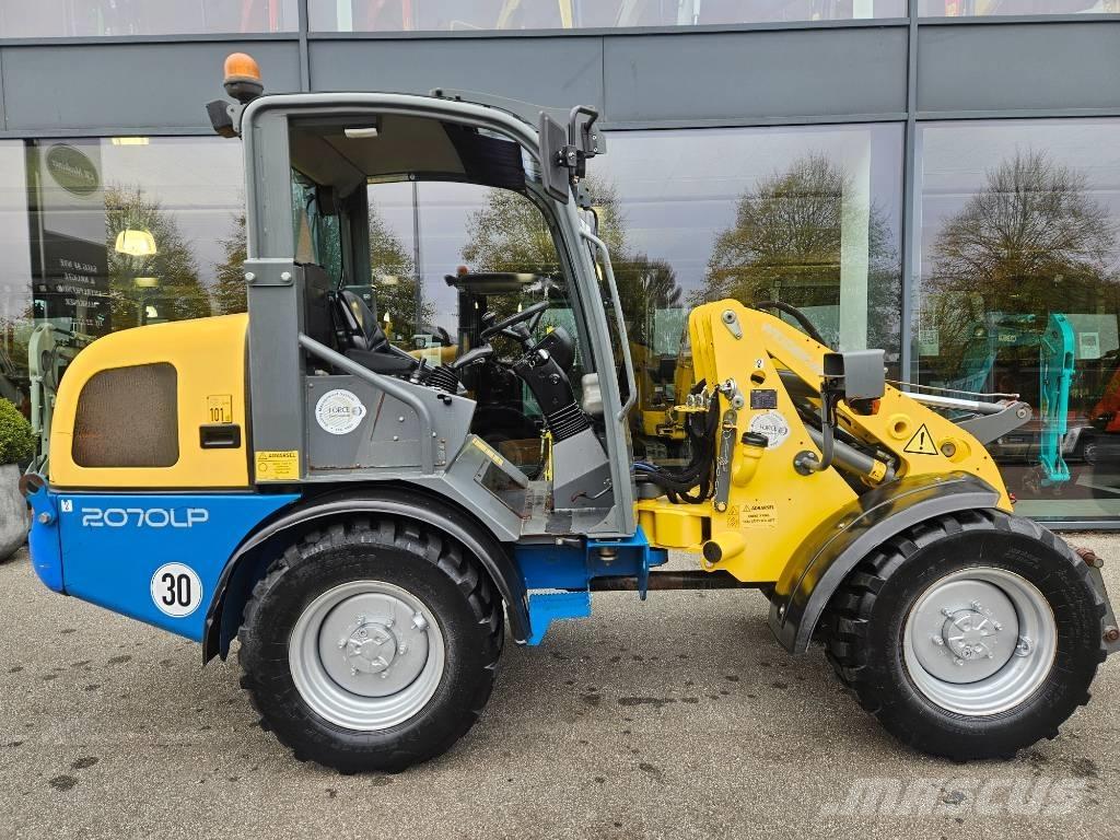 Weidemann 2070LP 小型装载机