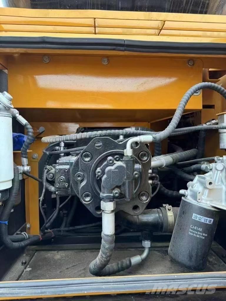 Sany 215pro 履带挖掘机