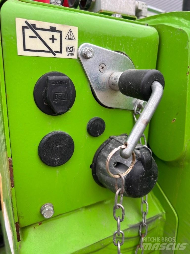 Merlo P 27.6TOP 伸缩臂叉装车|叉装车