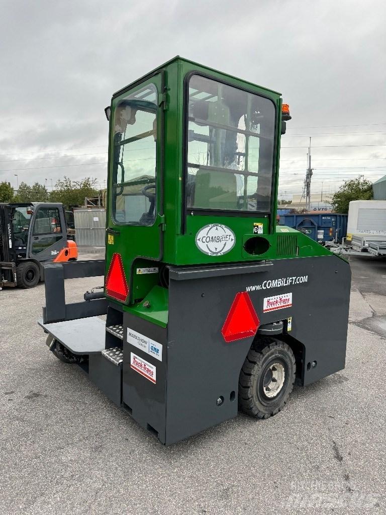 Combilift C4000ET 四轮前移式叉车