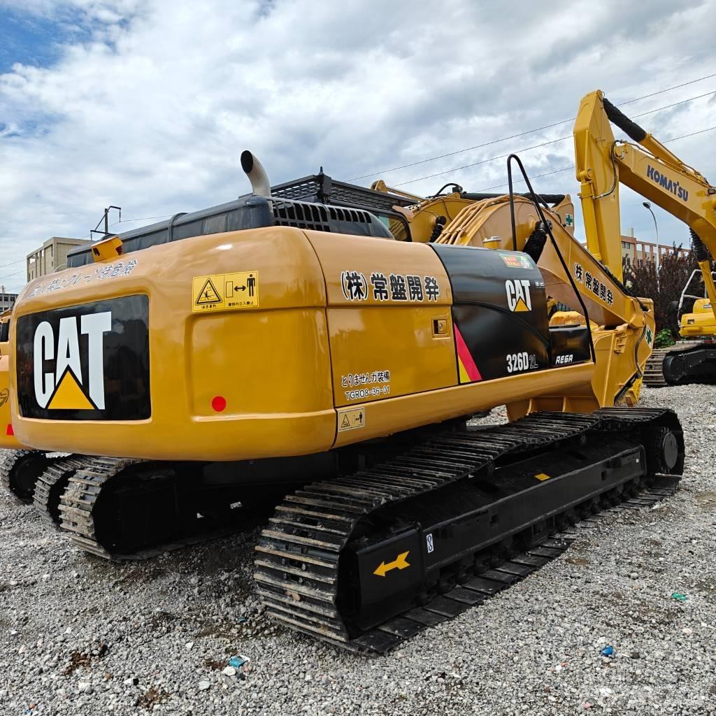 CAT 326D2 履带挖掘机
