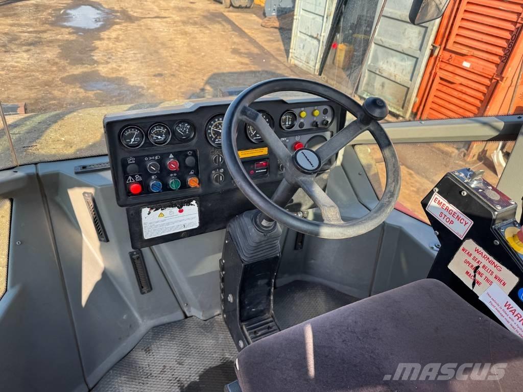 Dynapac CA 512 D 单轮压路机