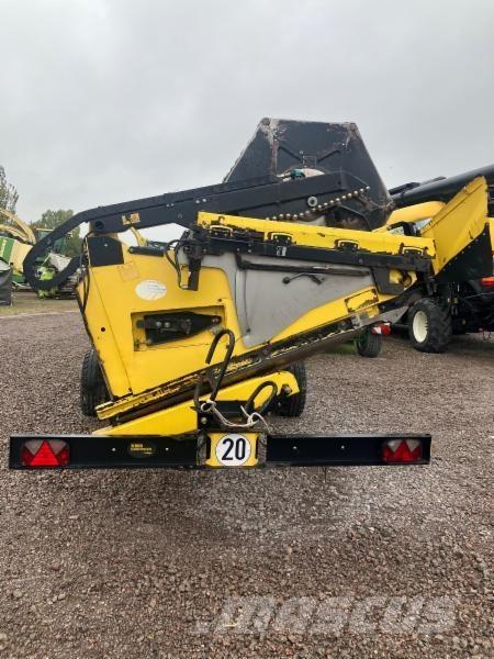 New Holland CR 980 联合收割机