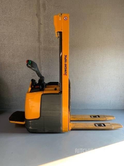 Jungheinrich ERC 214 手推堆垛车