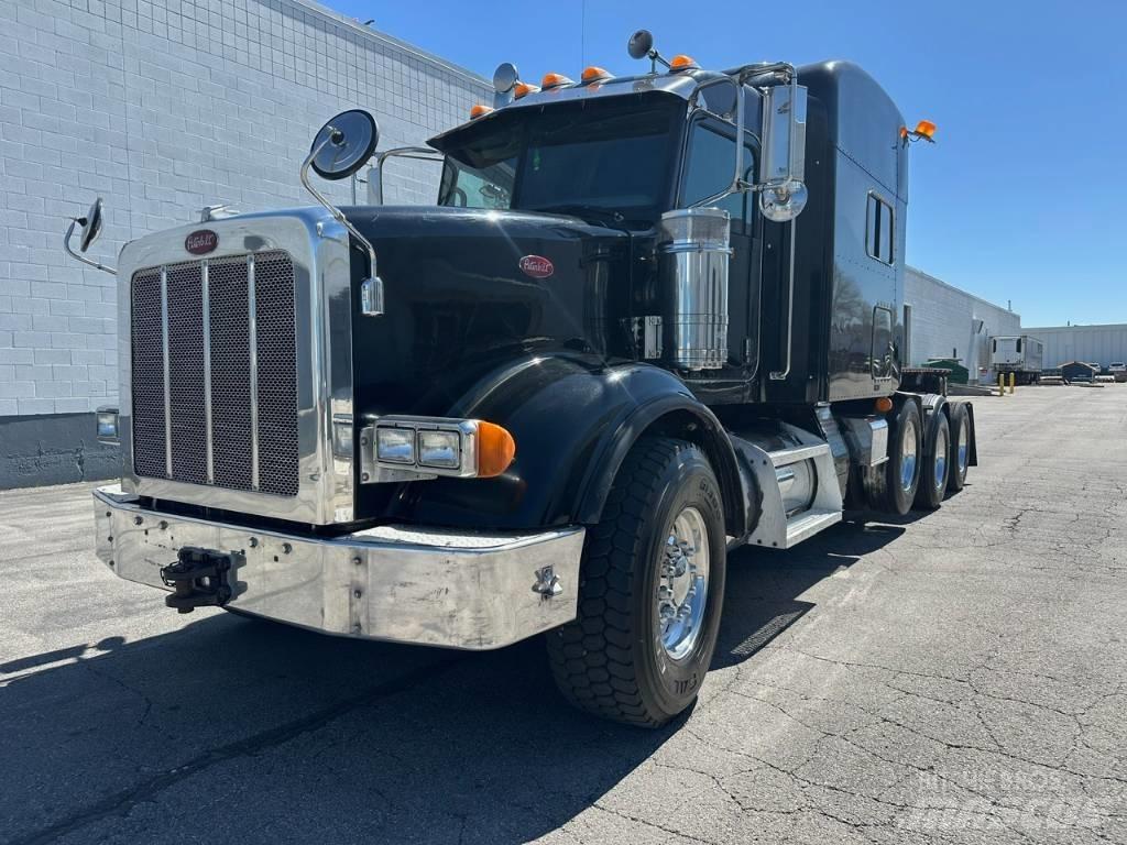 Peterbilt 367 牵引车