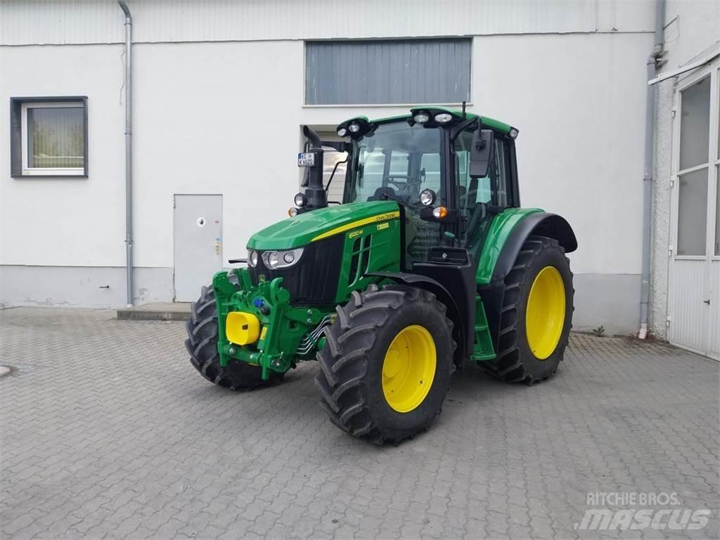 John Deere 6120M 拖拉机/农用车