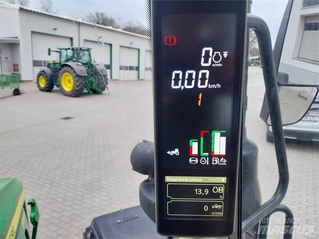 John Deere 6120M 拖拉机/农用车