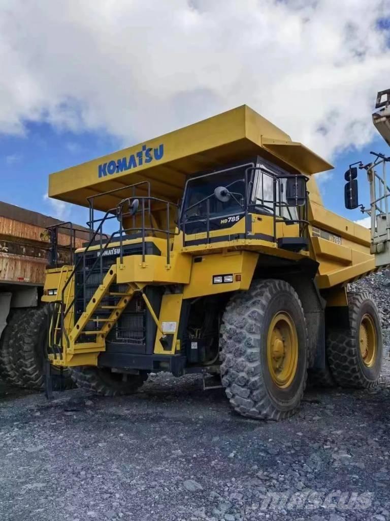 Komatsu HD 785-7 刚性自卸车