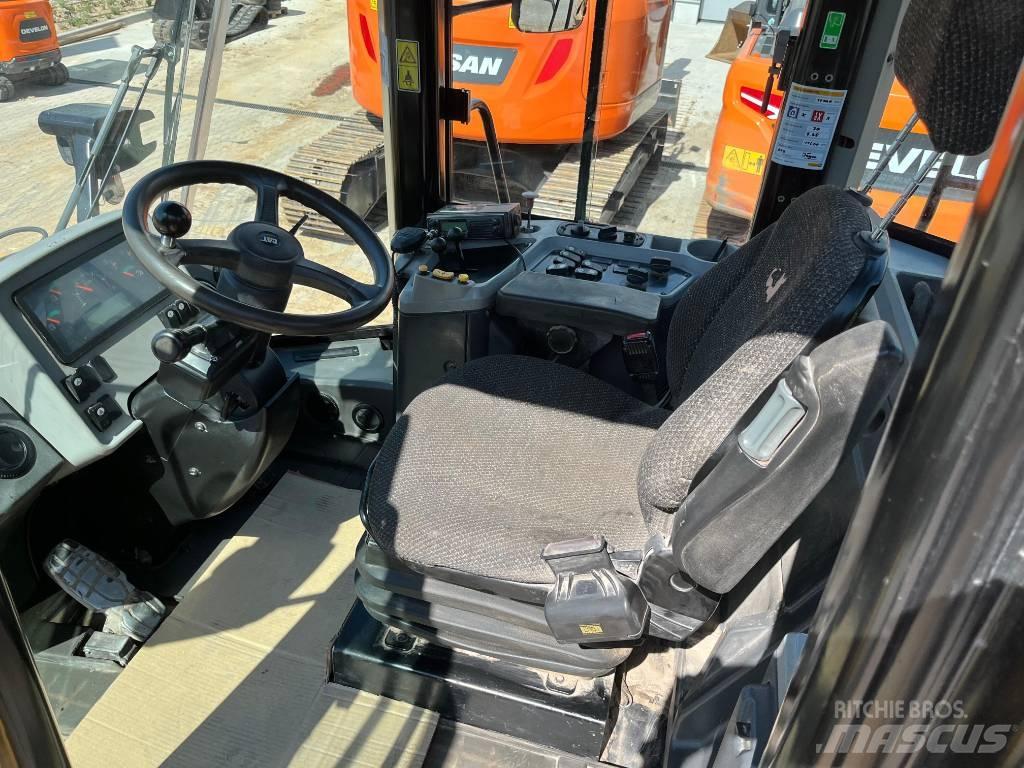 CAT 950 轮式装载机