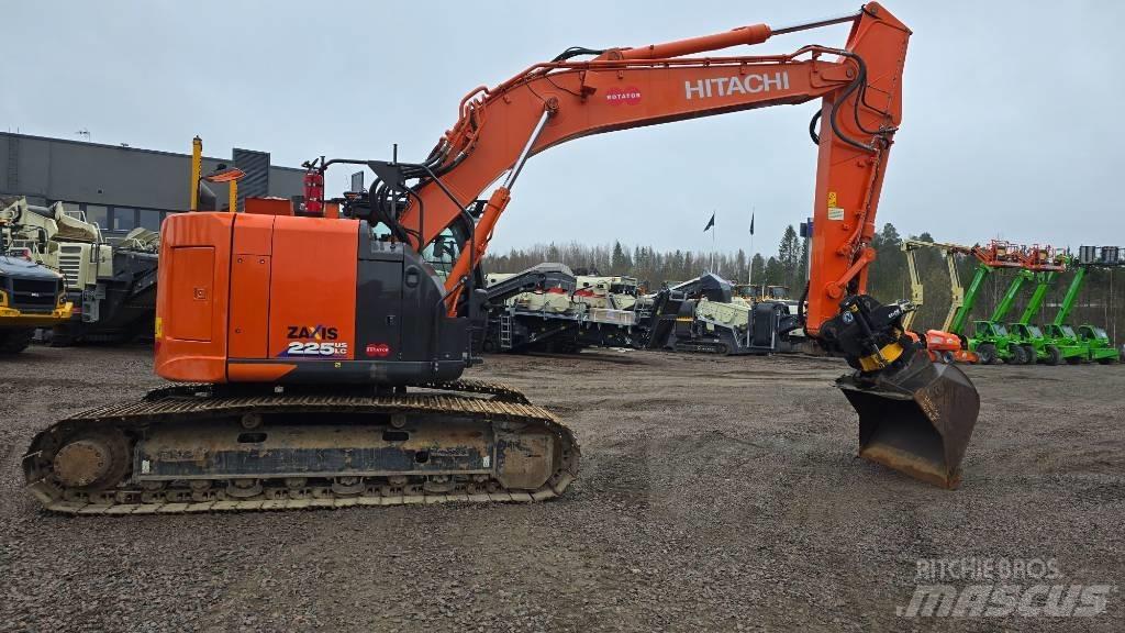 Hitachi ZX 225USLC-6 履带挖掘机