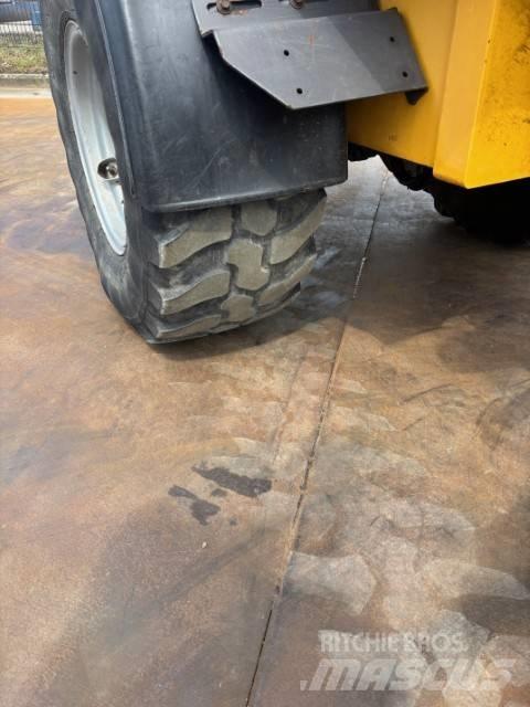 Volvo L 20 B 轮式装载机